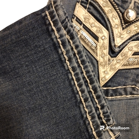 Vigoss "The Dallas" Capris - Picture 6 of 9